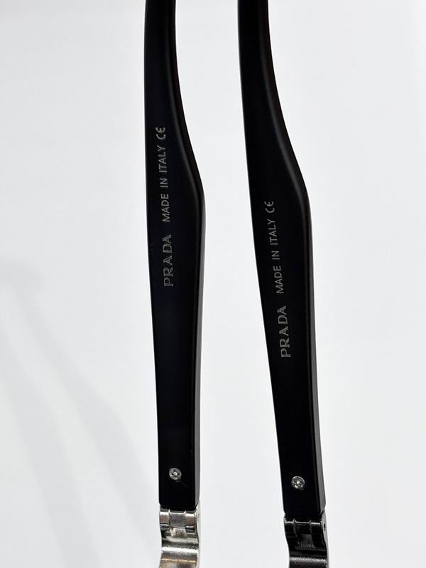 Prada Glasses smr (728)