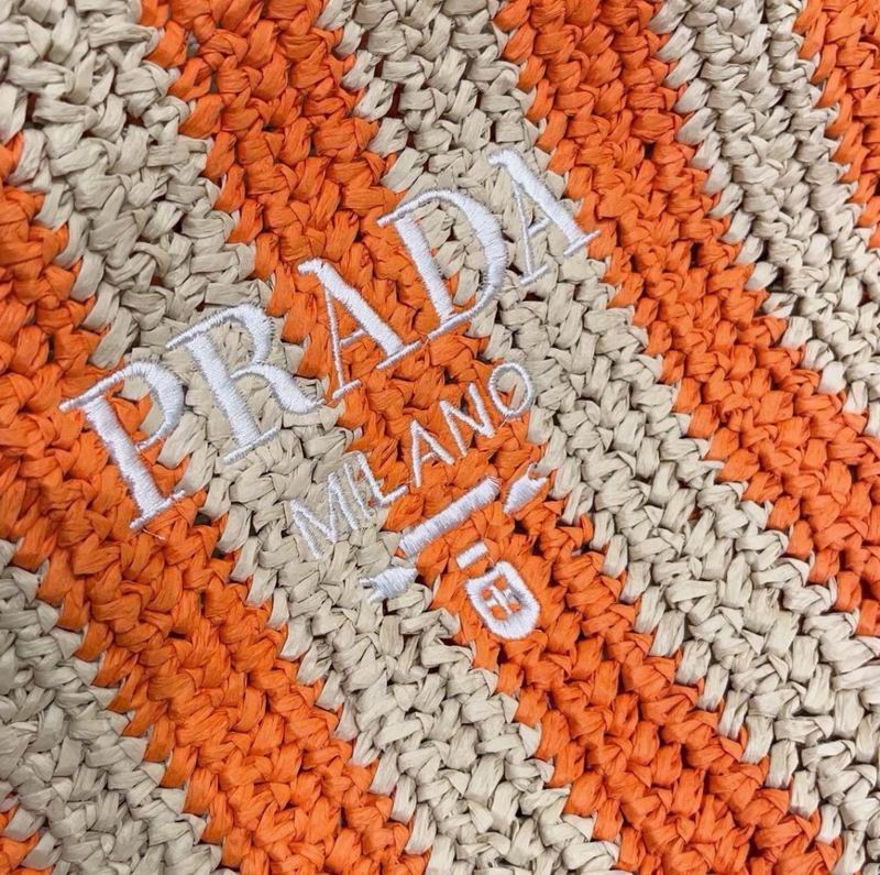 Prada beach bag dx (483)