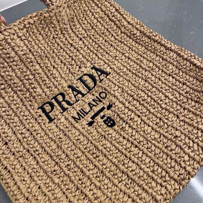 Prada beach bag dx (514)