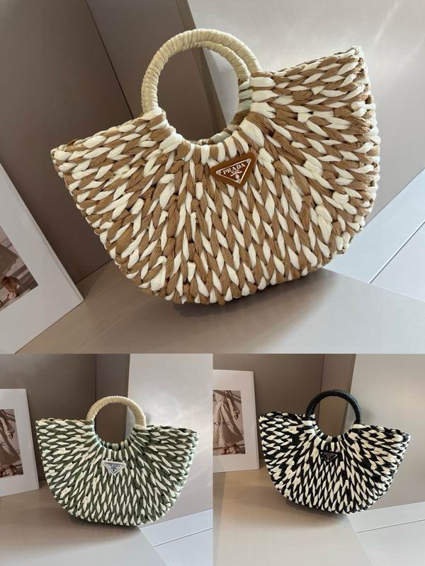 Prada beach bag dx (695)