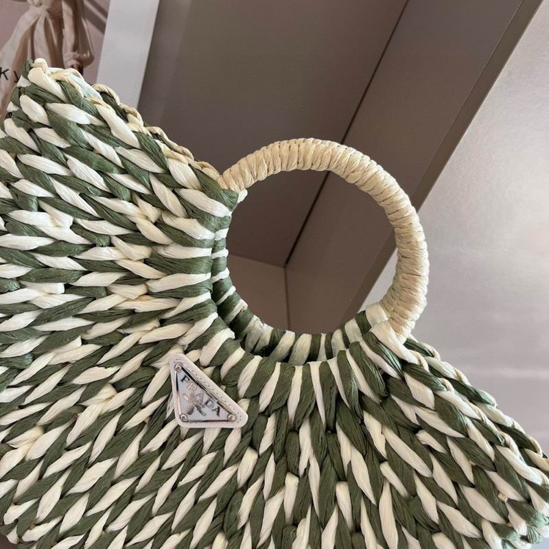 Prada beach bag dx (698)