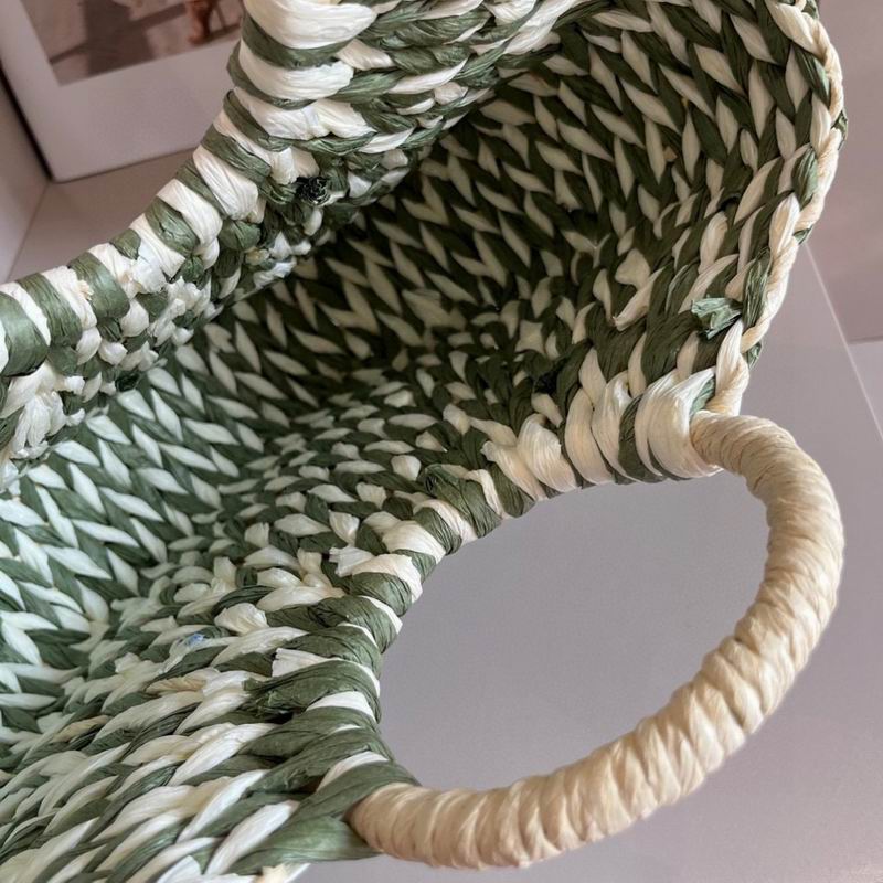 Prada beach bag dx (699)