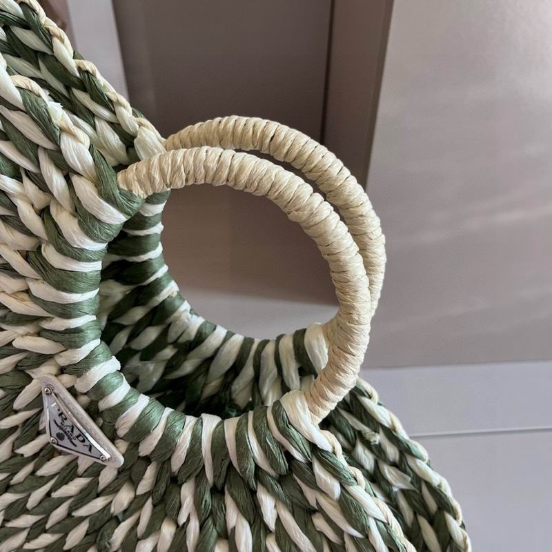 Prada beach bag dx (700)