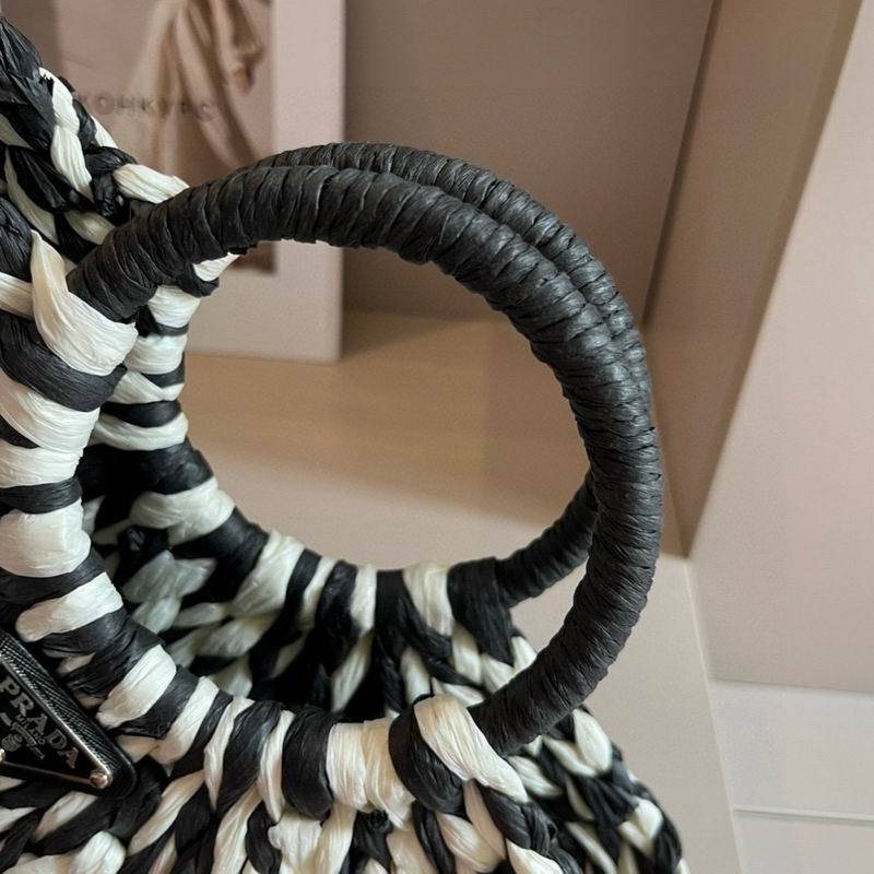 Prada beach bag dx (714)