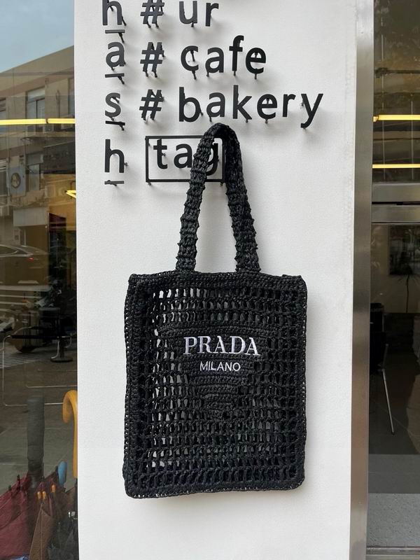 Prada beach bag dx (748)