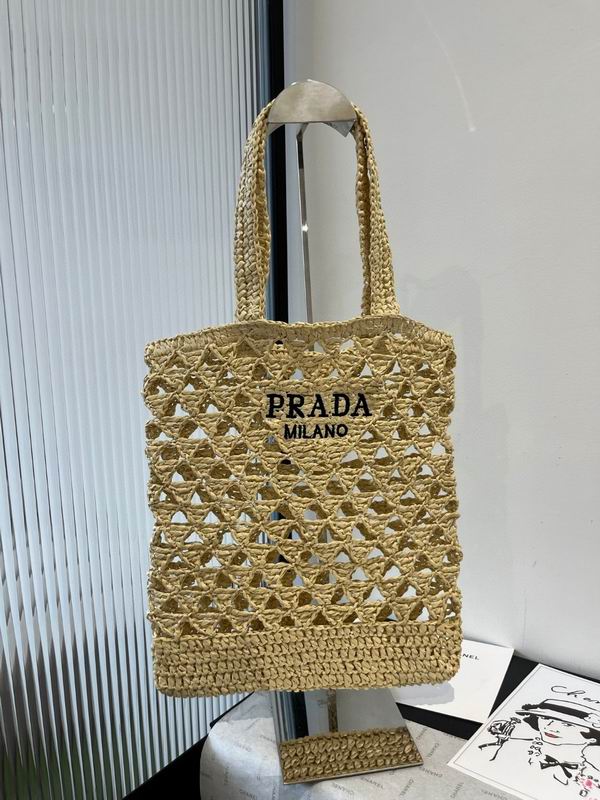 Prada beach bag dx (777)