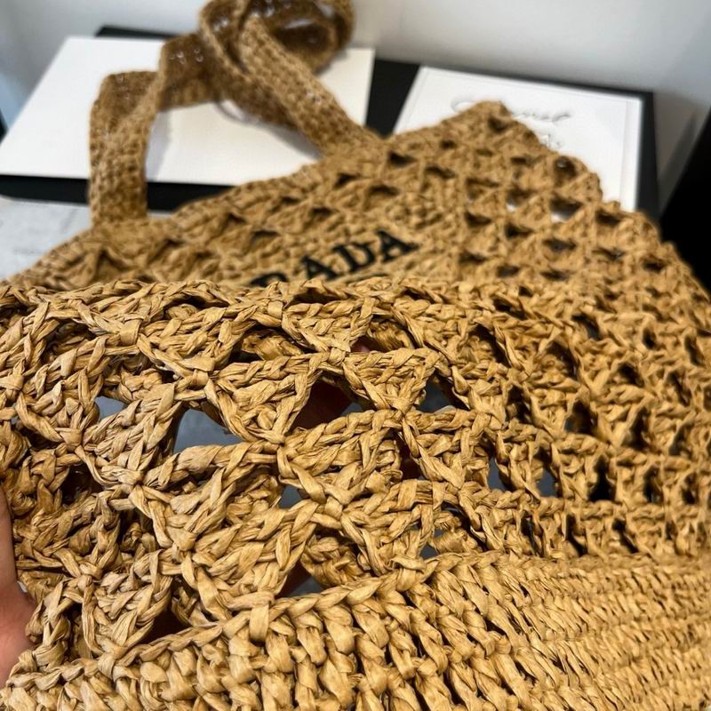 Prada beach bag dx (779)