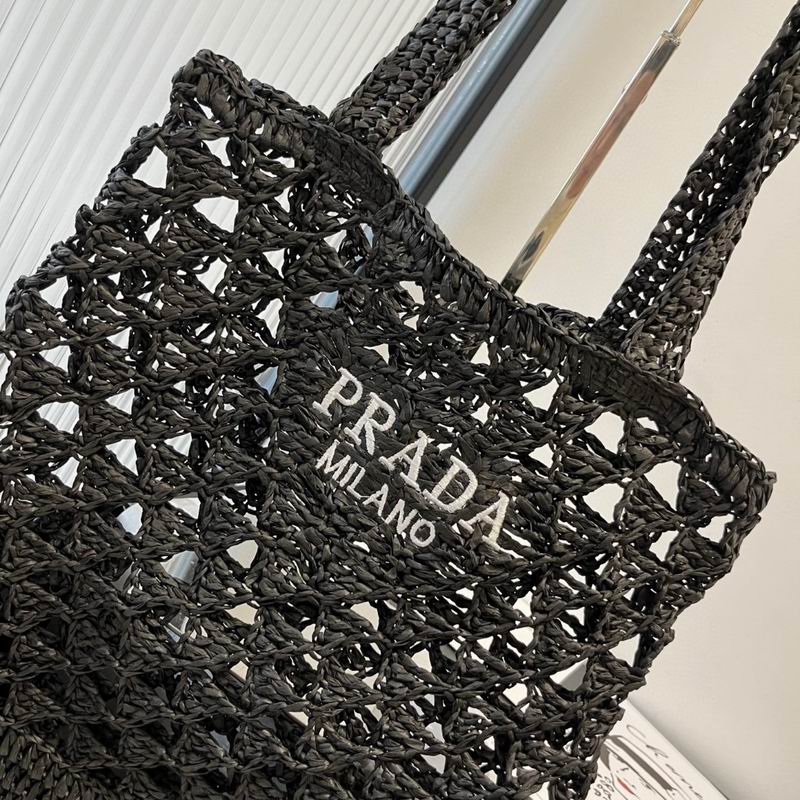 Prada beach bag dx (787)