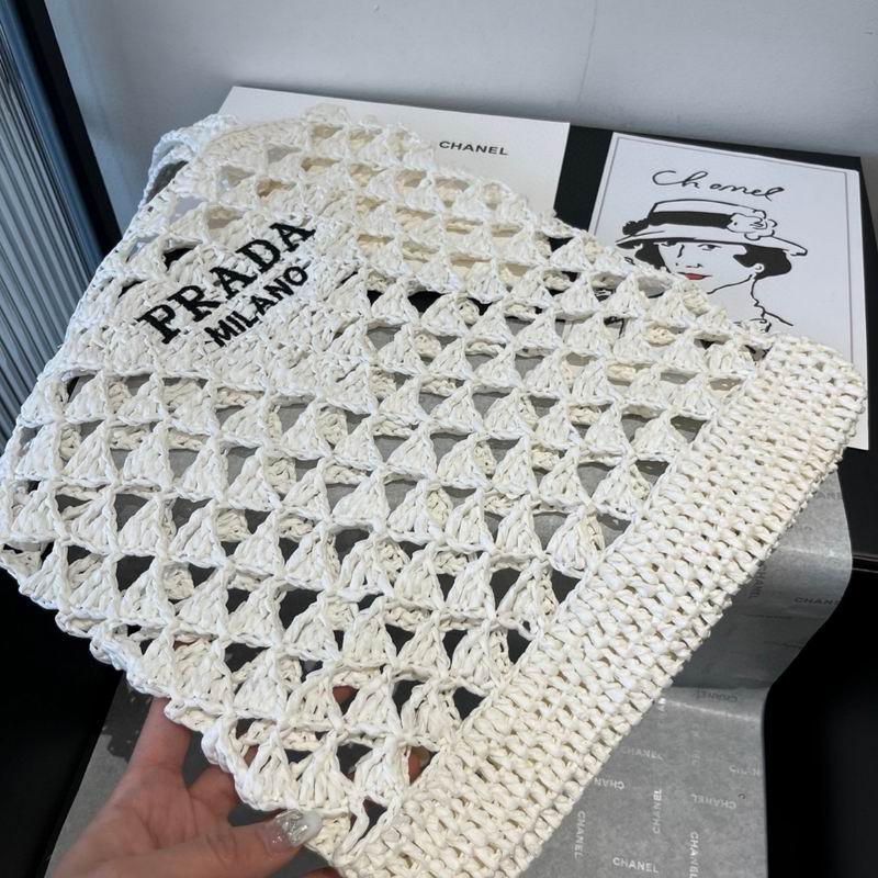 Prada beach bag dx (790)