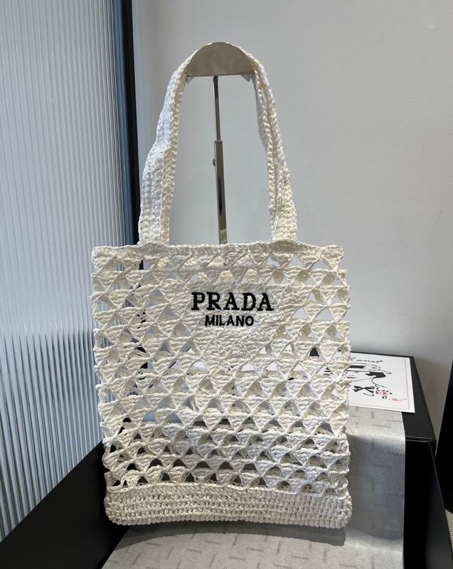 Prada beach bag dx (795)