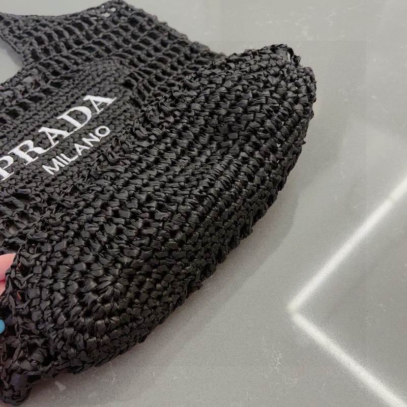 Prada beach bag dx (813)