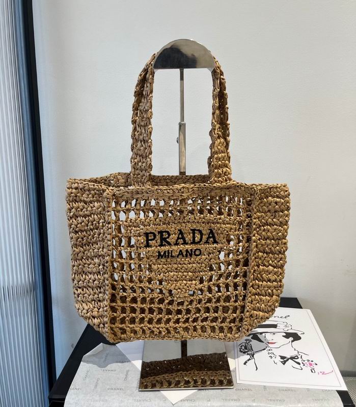 Prada beach bag dx (856)