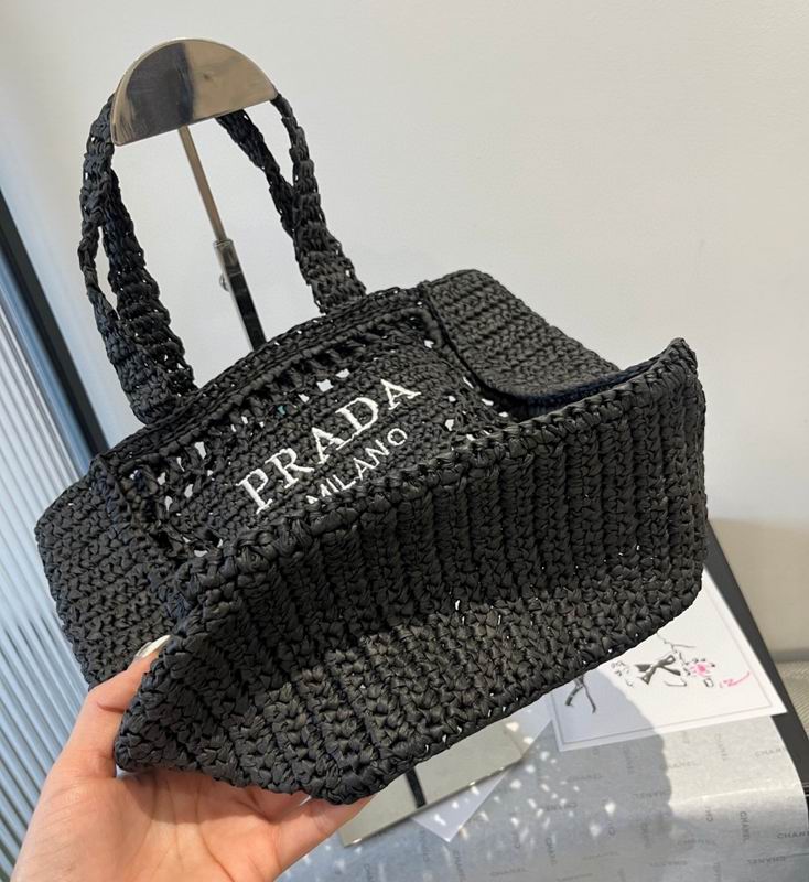Prada beach bag dx (862)