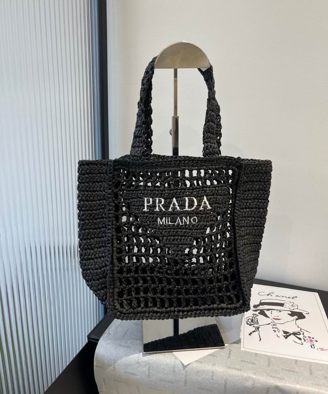 Prada beach bag dx (864)