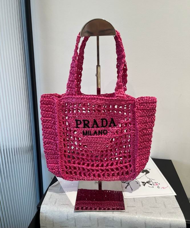 Prada beach bag dx (888)