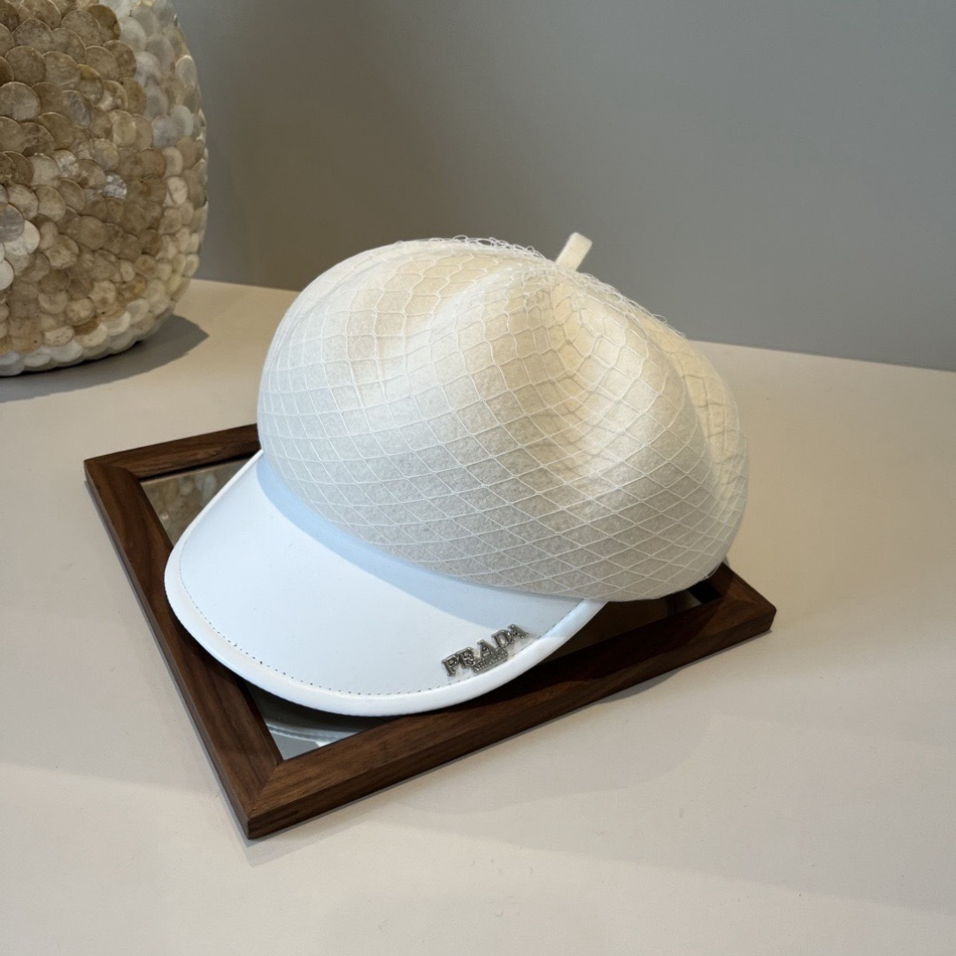 Prada cap (42)