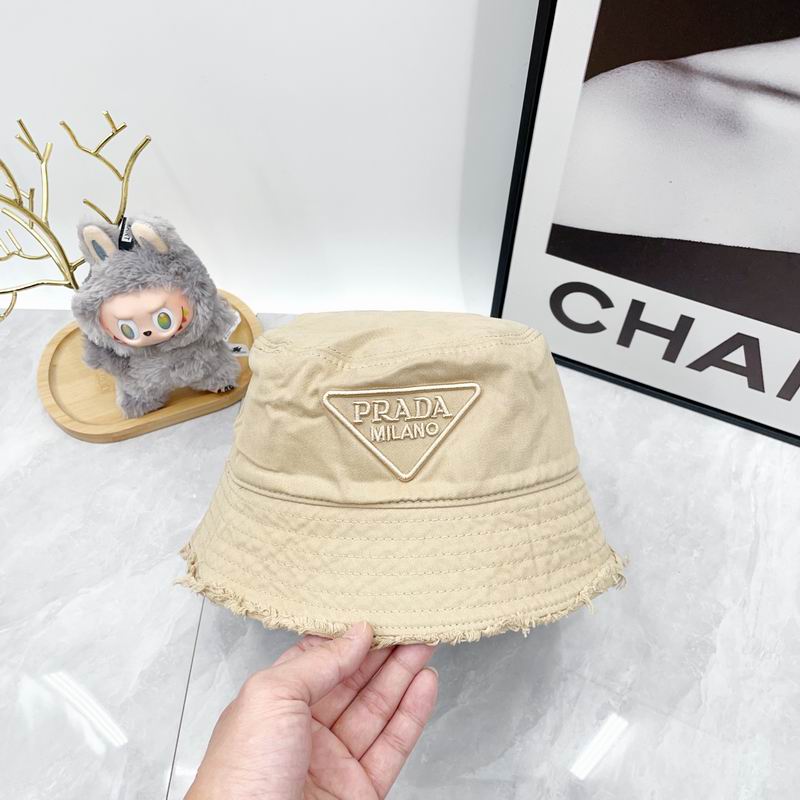 Prada hat dx (322)