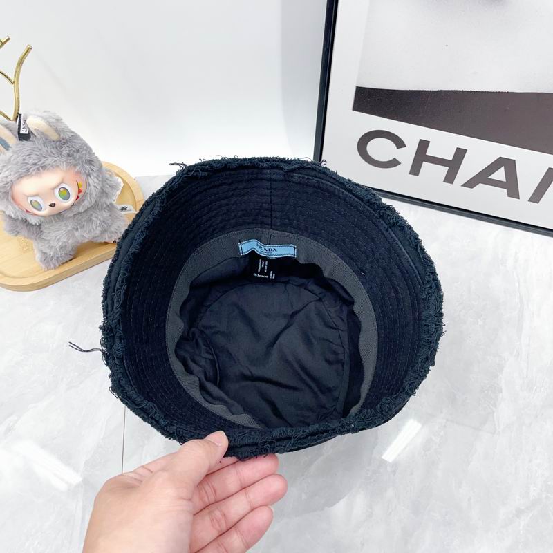 Prada hat dx (329)