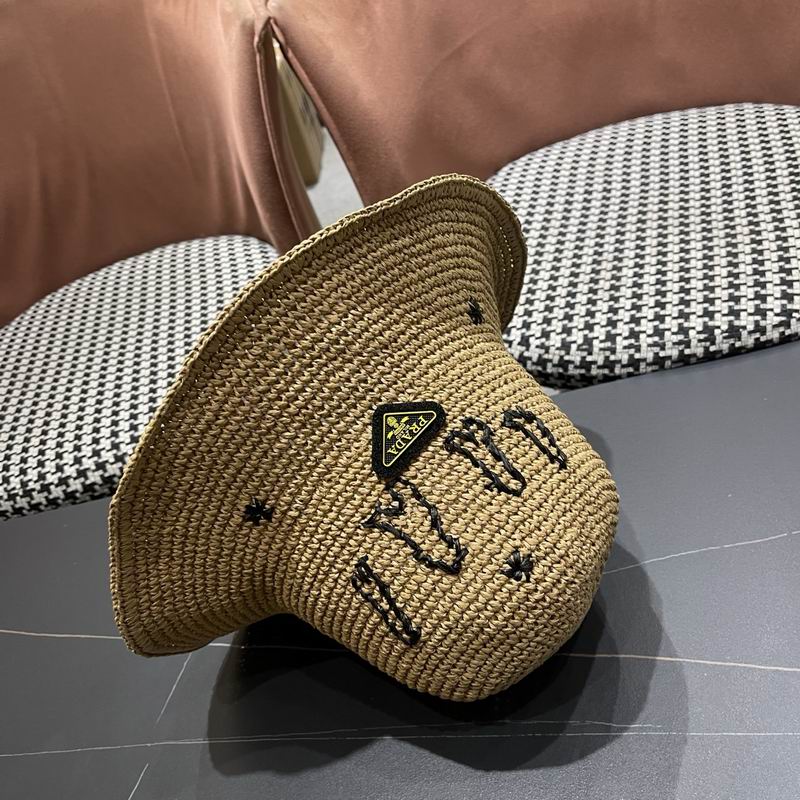 Prada top hat (1576)