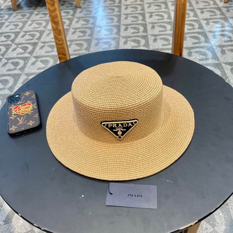 Prada top hat (492)