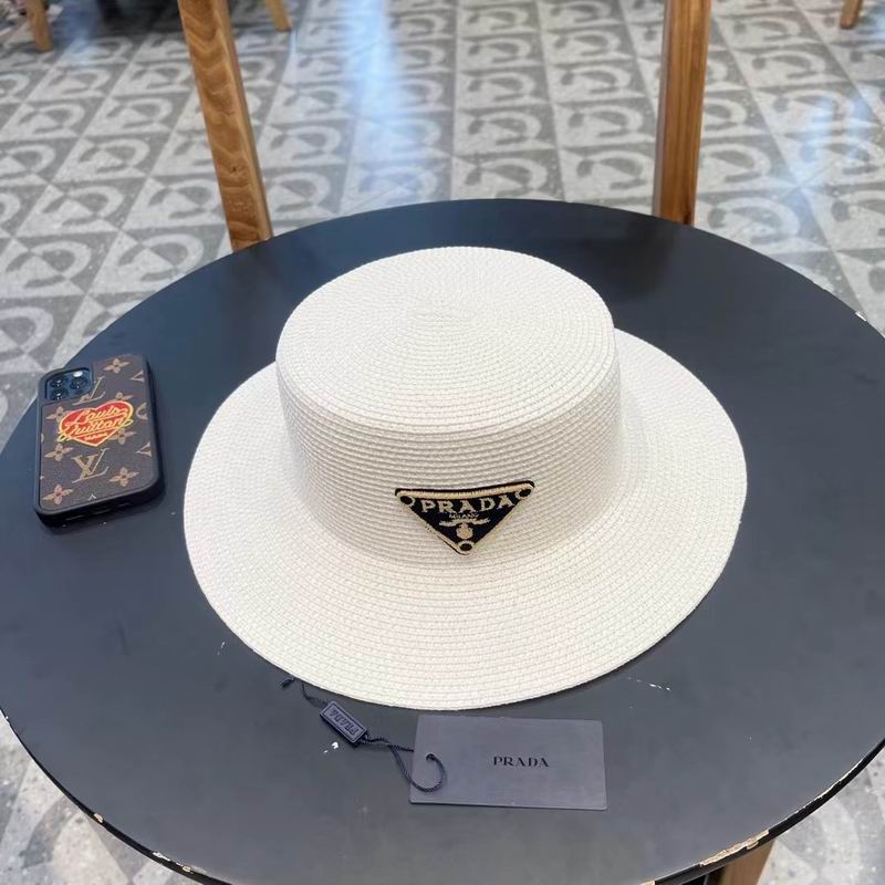 Prada top hat (493)