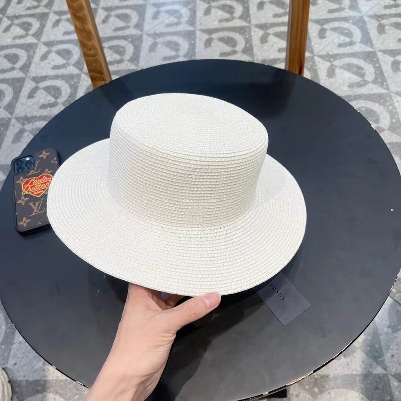 Prada top hat (495)