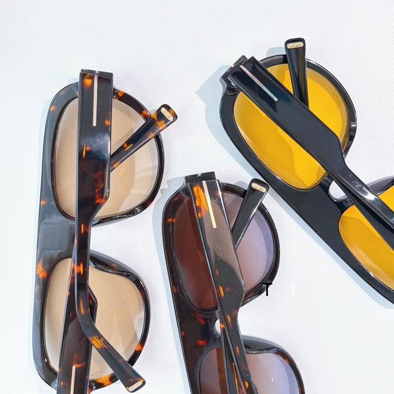 TF 5514 61 17-135 A08