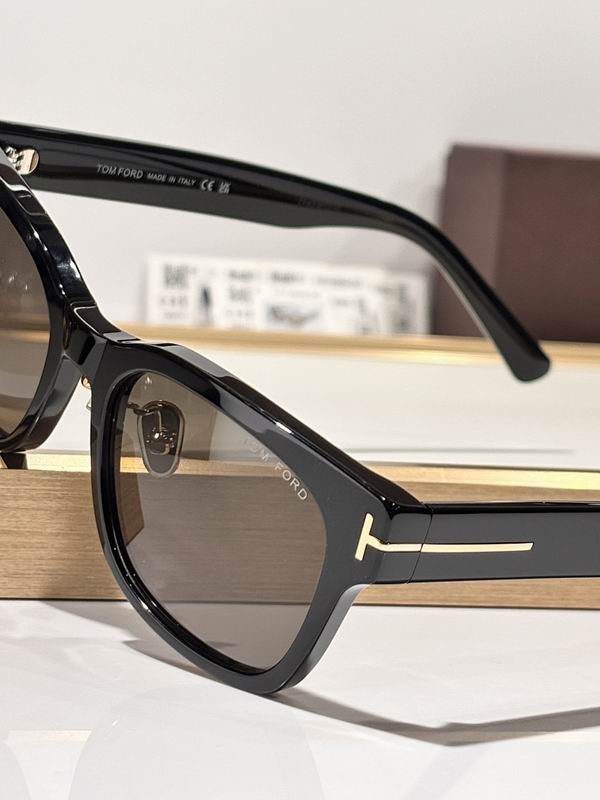 TOM FORD Glasses sms (101)