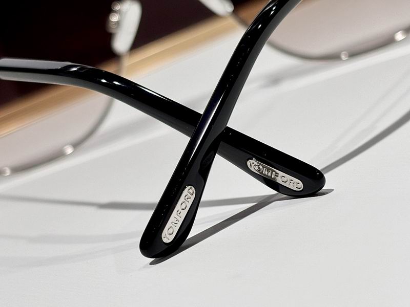 TOM FORD Glasses sms (112)