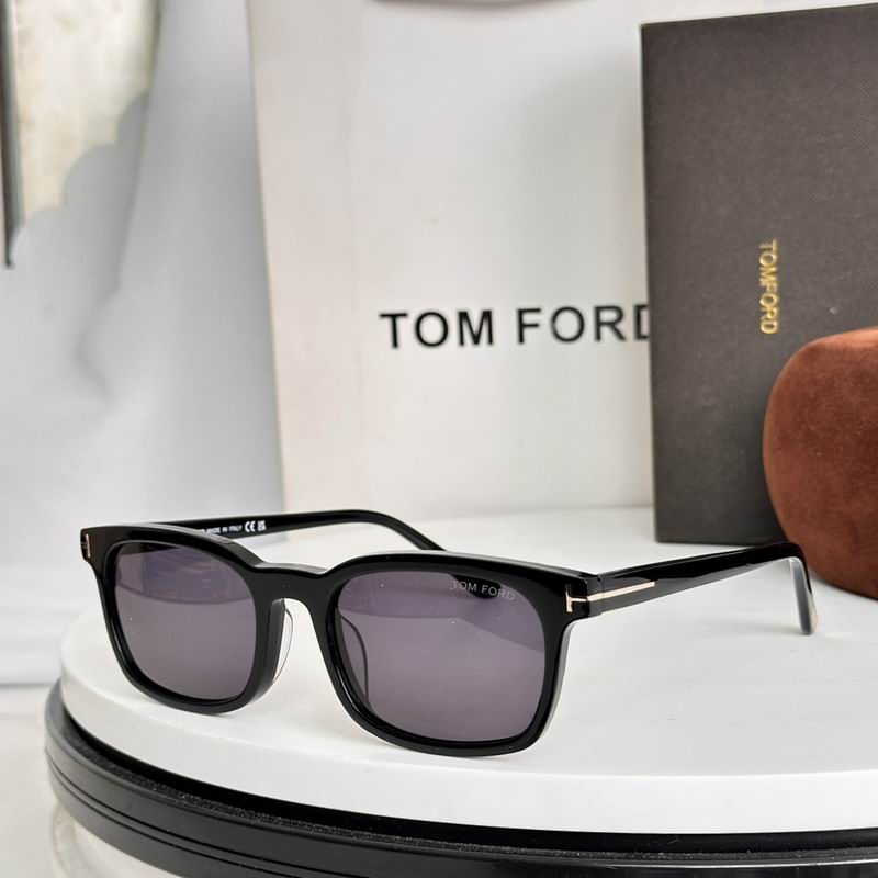 TOM FORD Glasses sms (128)