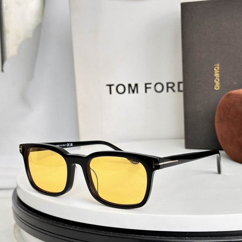 TOM FORD Glasses sms (131)