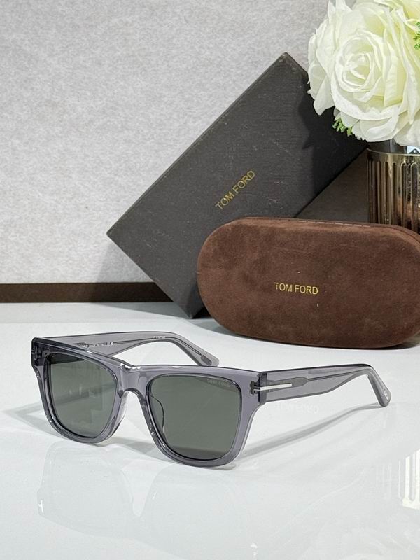 TOM FORD Glasses sms (170)