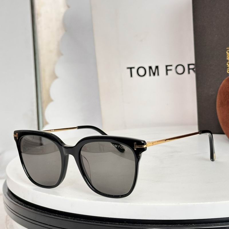 TOM FORD Glasses sms (199)
