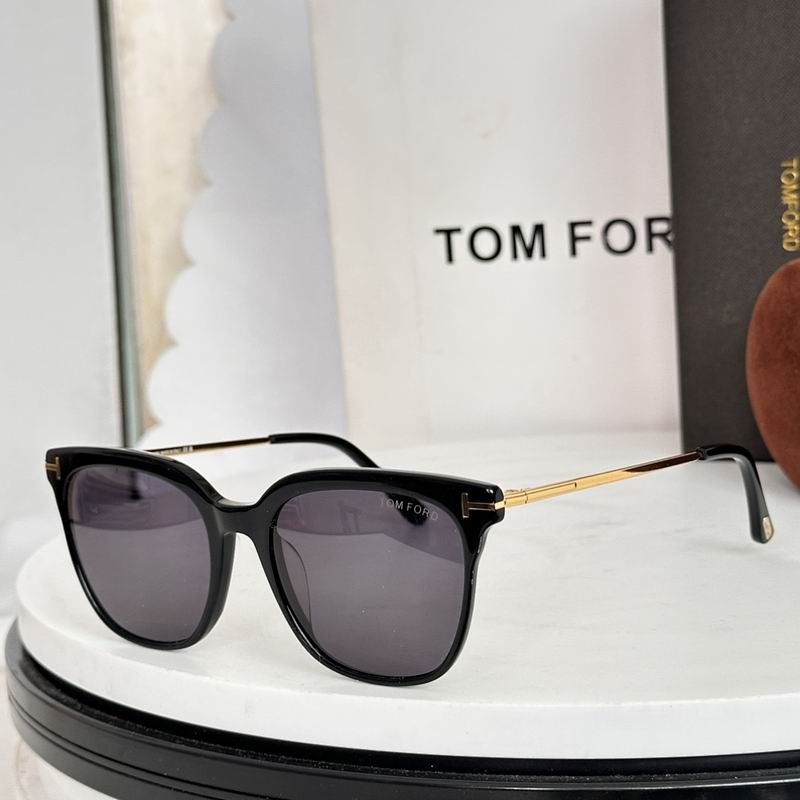 TOM FORD Glasses sms (200)