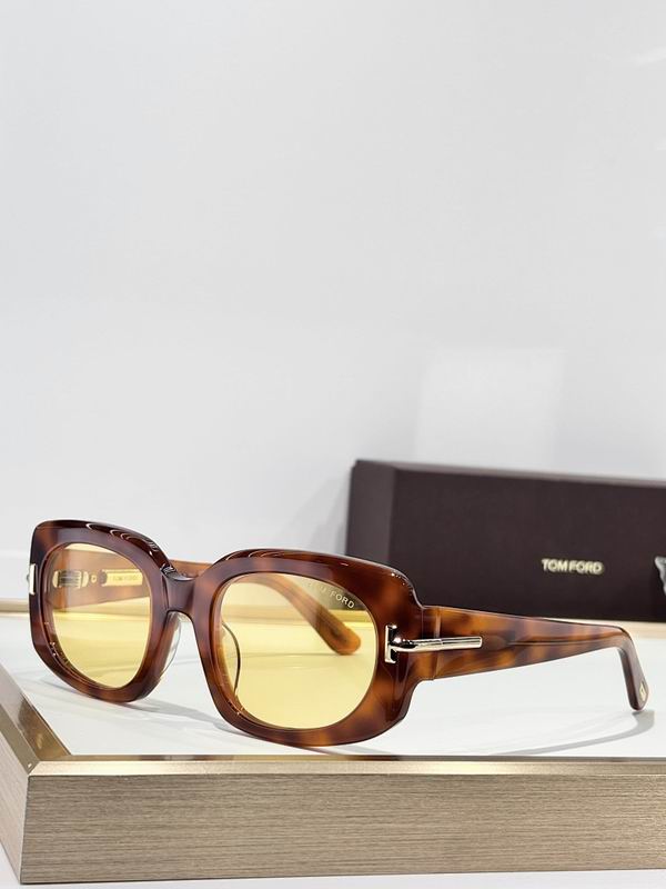 TOM FORD Glasses sms (216)