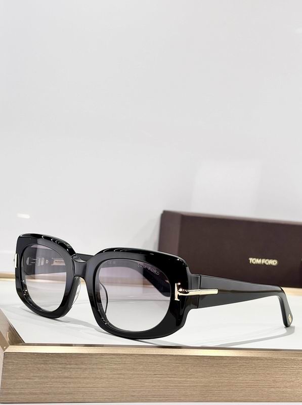 TOM FORD Glasses sms (217)