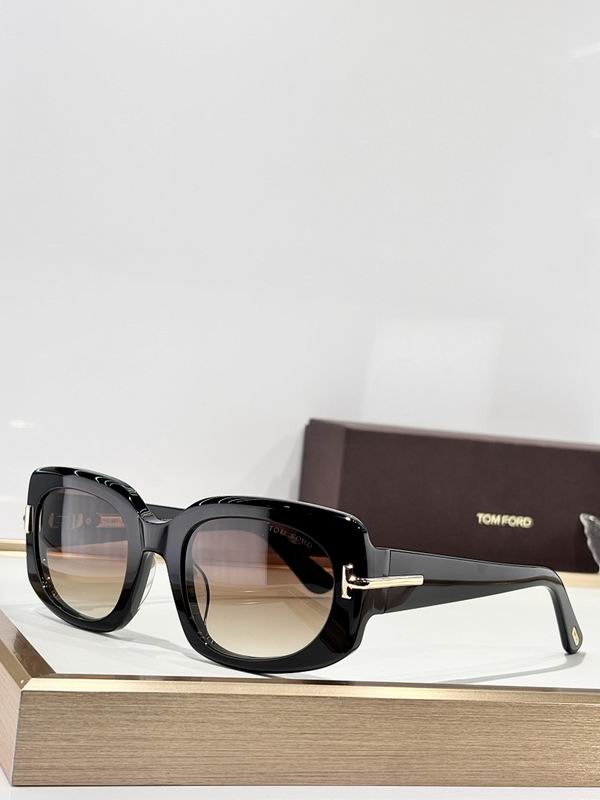 TOM FORD Glasses sms (218)