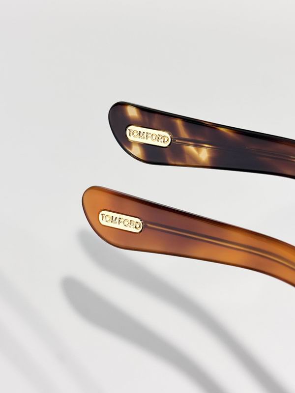 TOM FORD Glasses sms (220)