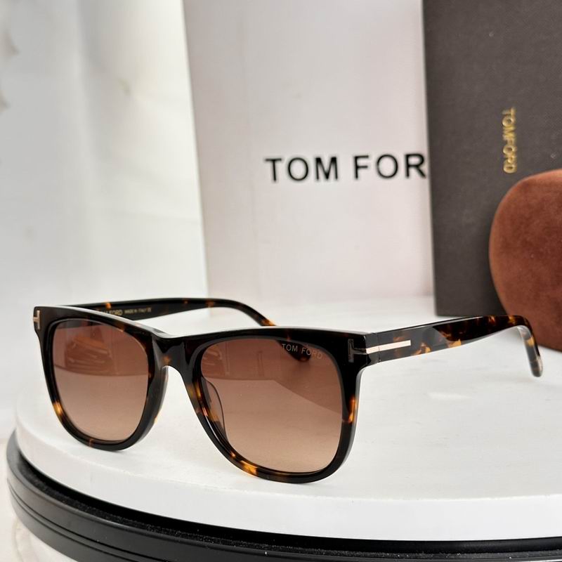 TOM FORD Glasses sms (235)