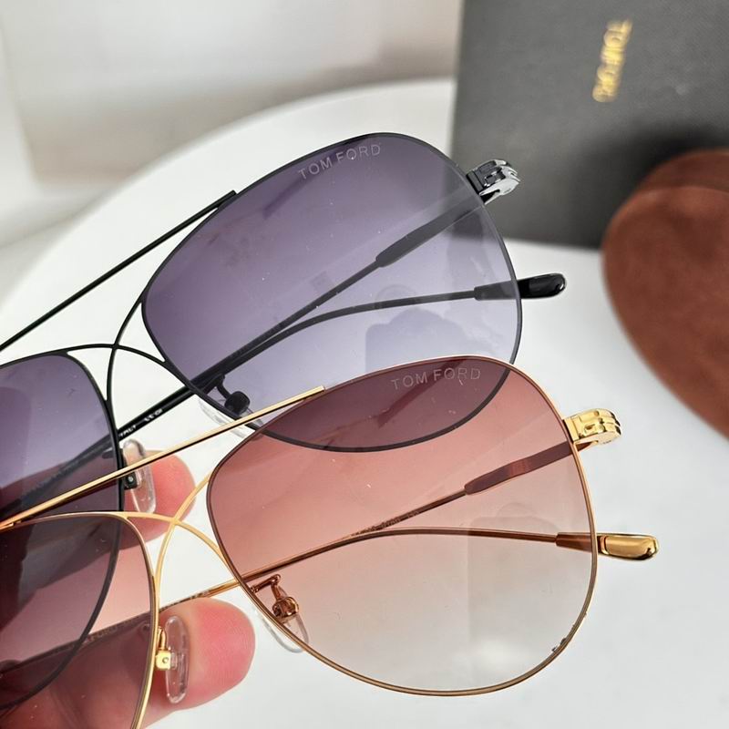 TOM FORD Glasses sms (255)