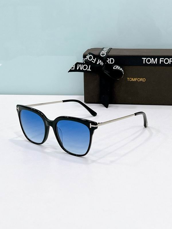 TOM FORD Glasses sms (260)