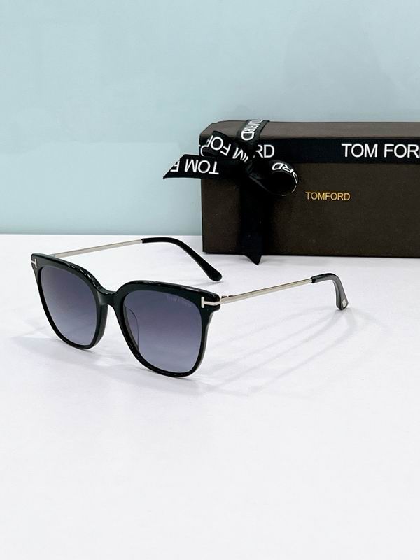 TOM FORD Glasses sms (261)
