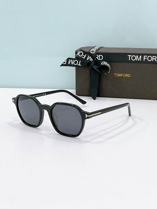 TOM FORD Glasses sms (270)
