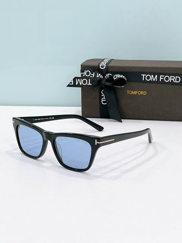 TOM FORD Glasses sms (279)