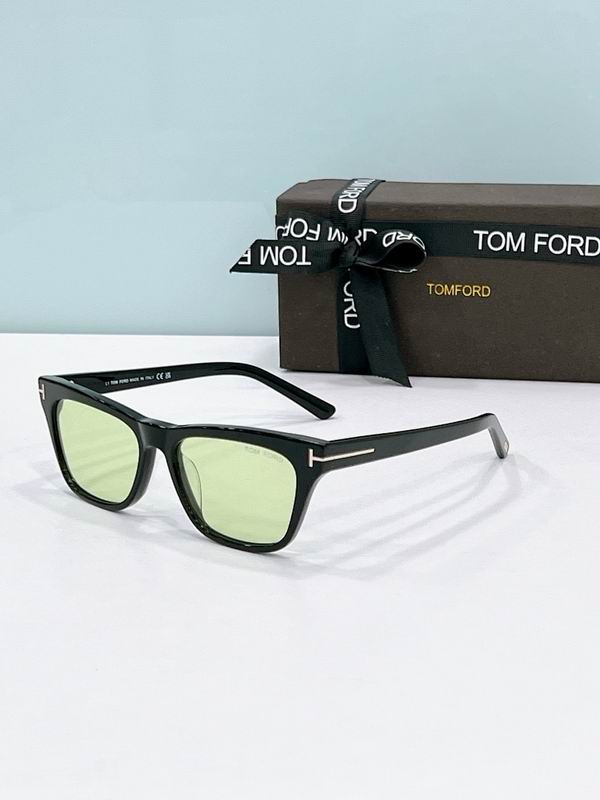 TOM FORD Glasses sms (282)