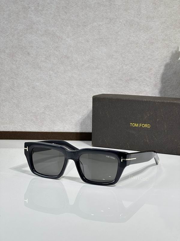 TOM FORD Glasses sms (296)