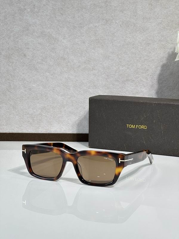 TOM FORD Glasses sms (297)