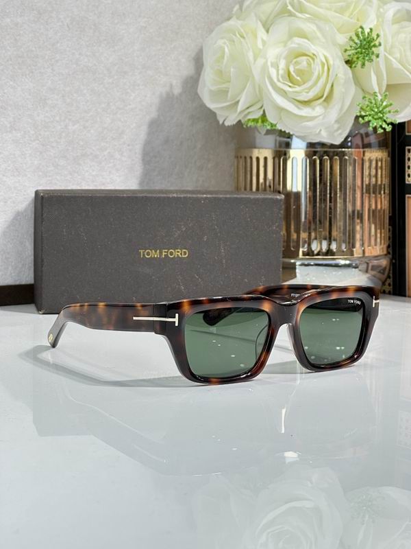 TOM FORD Glasses sms (302)