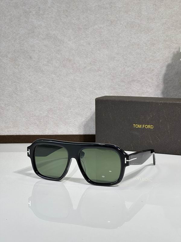 TOM FORD Glasses sms (306)