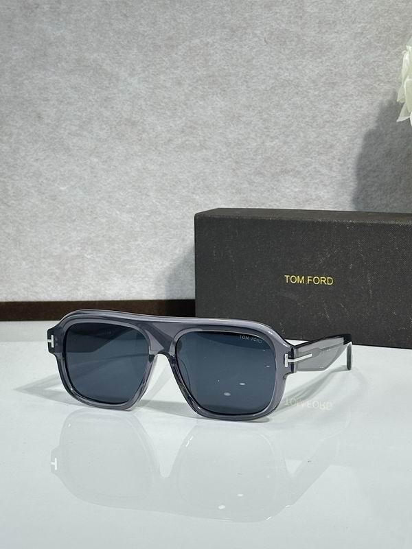 TOM FORD Glasses sms (307)